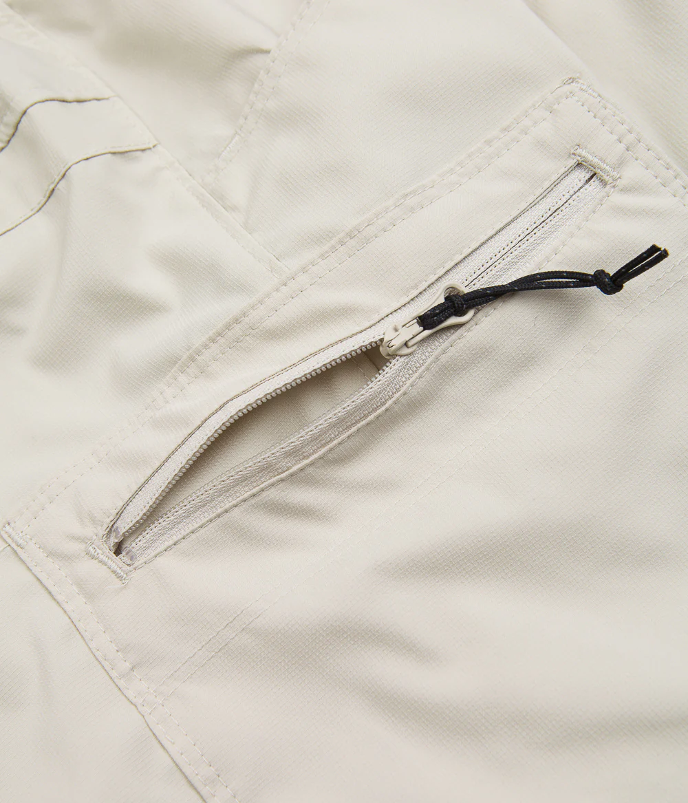 Columbia Coral Ridge Shorts - Dark Stone - Image 7