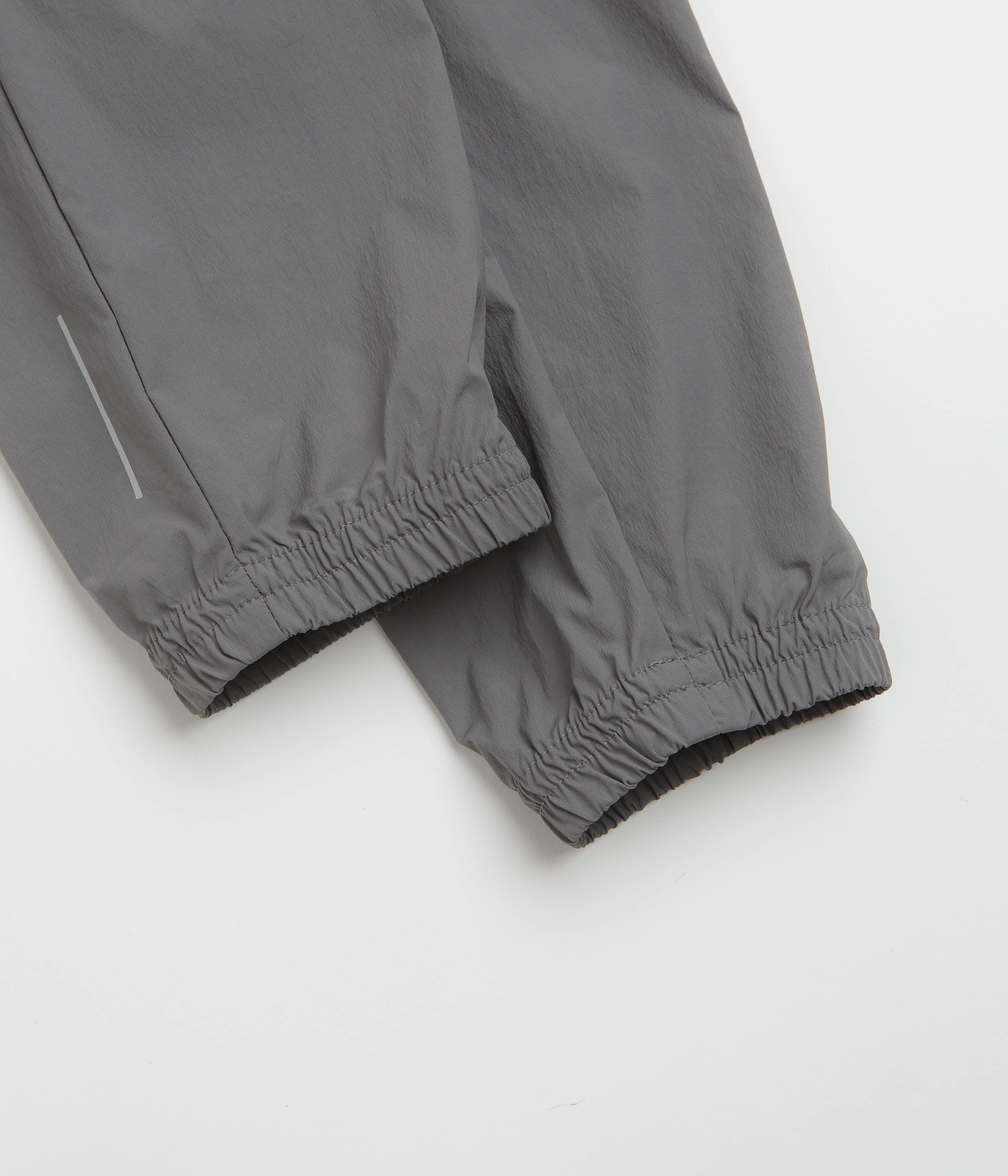 Columbia Tech Wind Pants - City Grey - Image 8