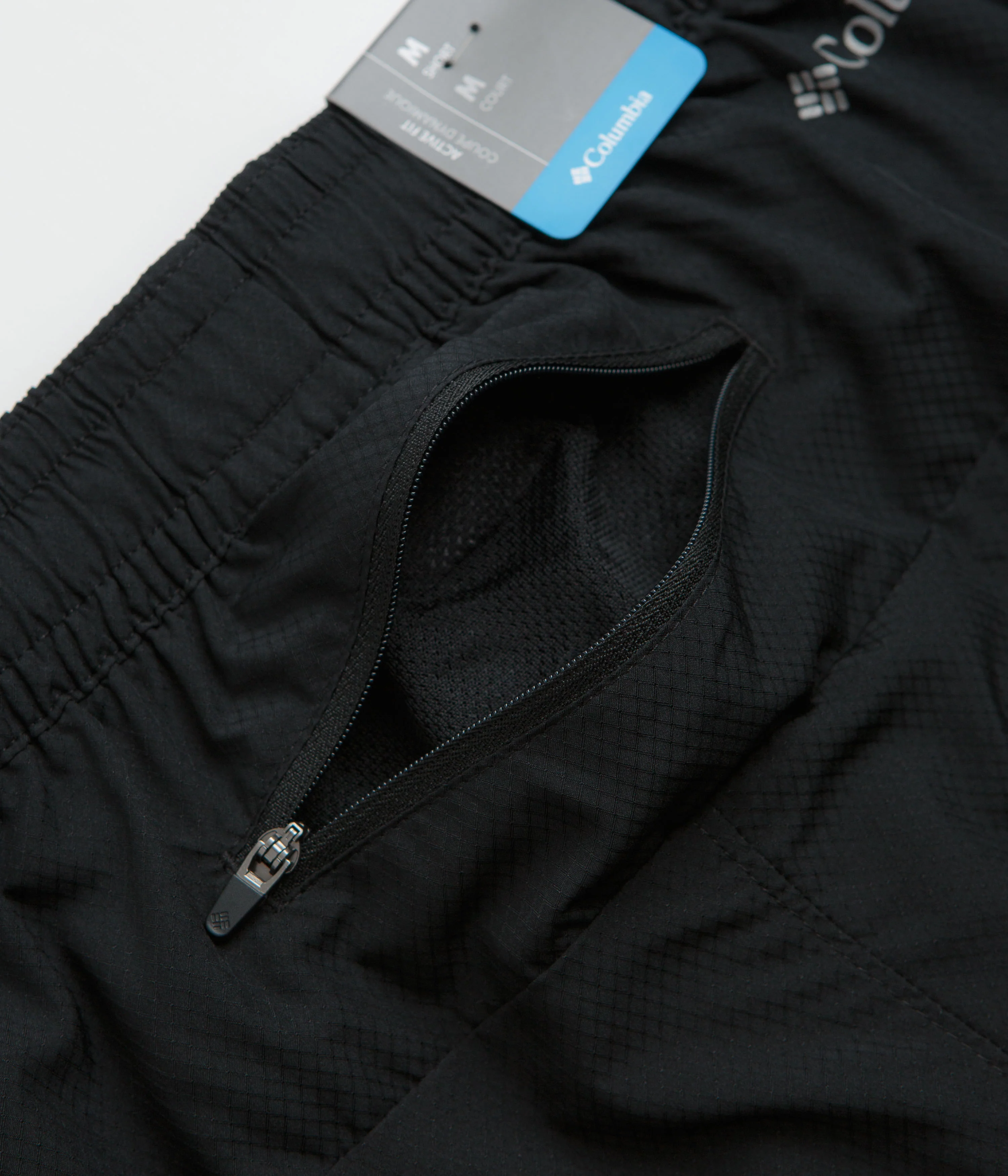 Columbia Three Pitch 7" Shorts - Black / Columbia Grey - Image 7
