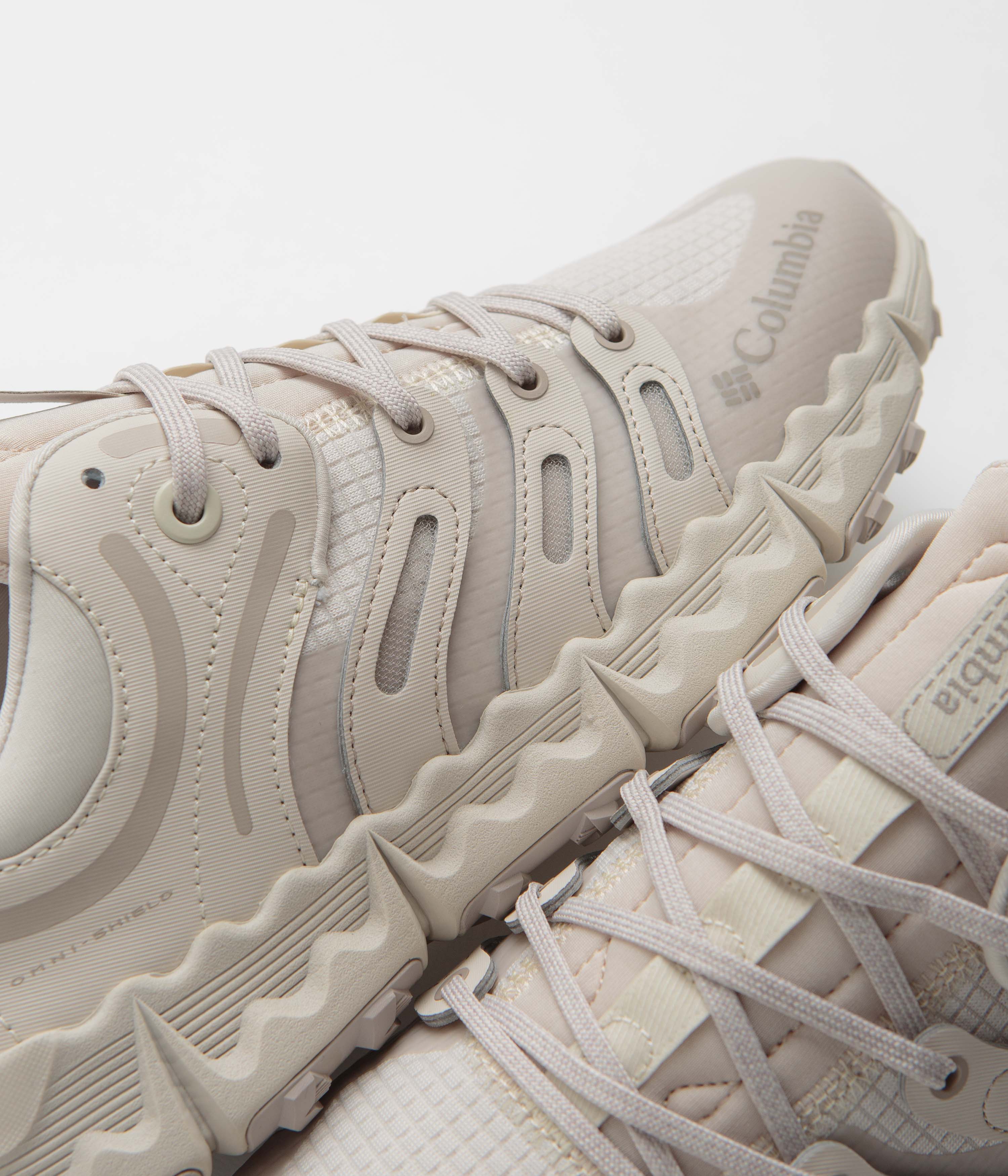 Columbia Voyager FLX PCT Shoes - Cloud Grey / Soft Taupe - Image 8