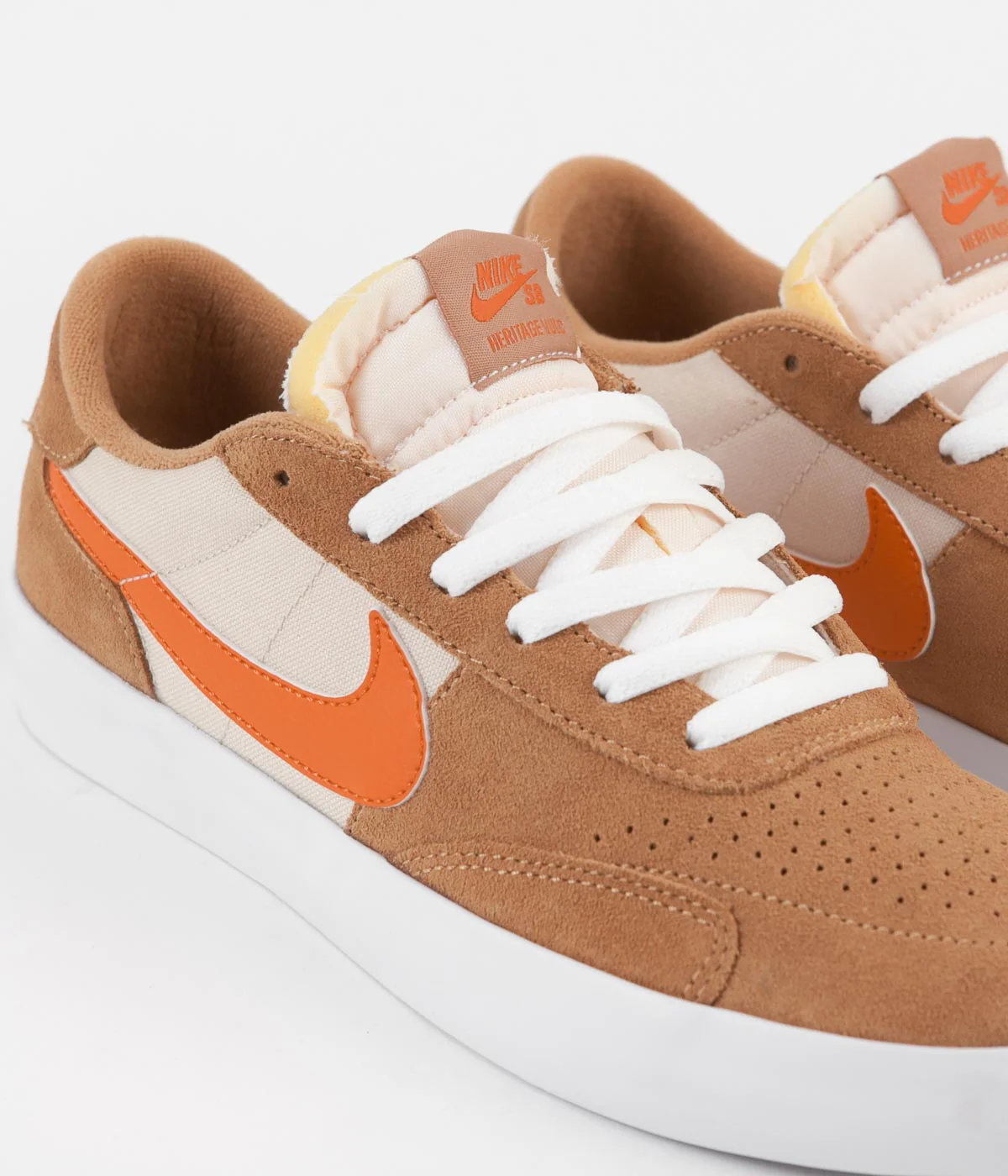 Nike SB Heritage Vulc Shoes - Flax / College Orange - Oatmeal - White - Image 3